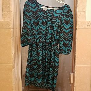 Cute chevron print summer dress small